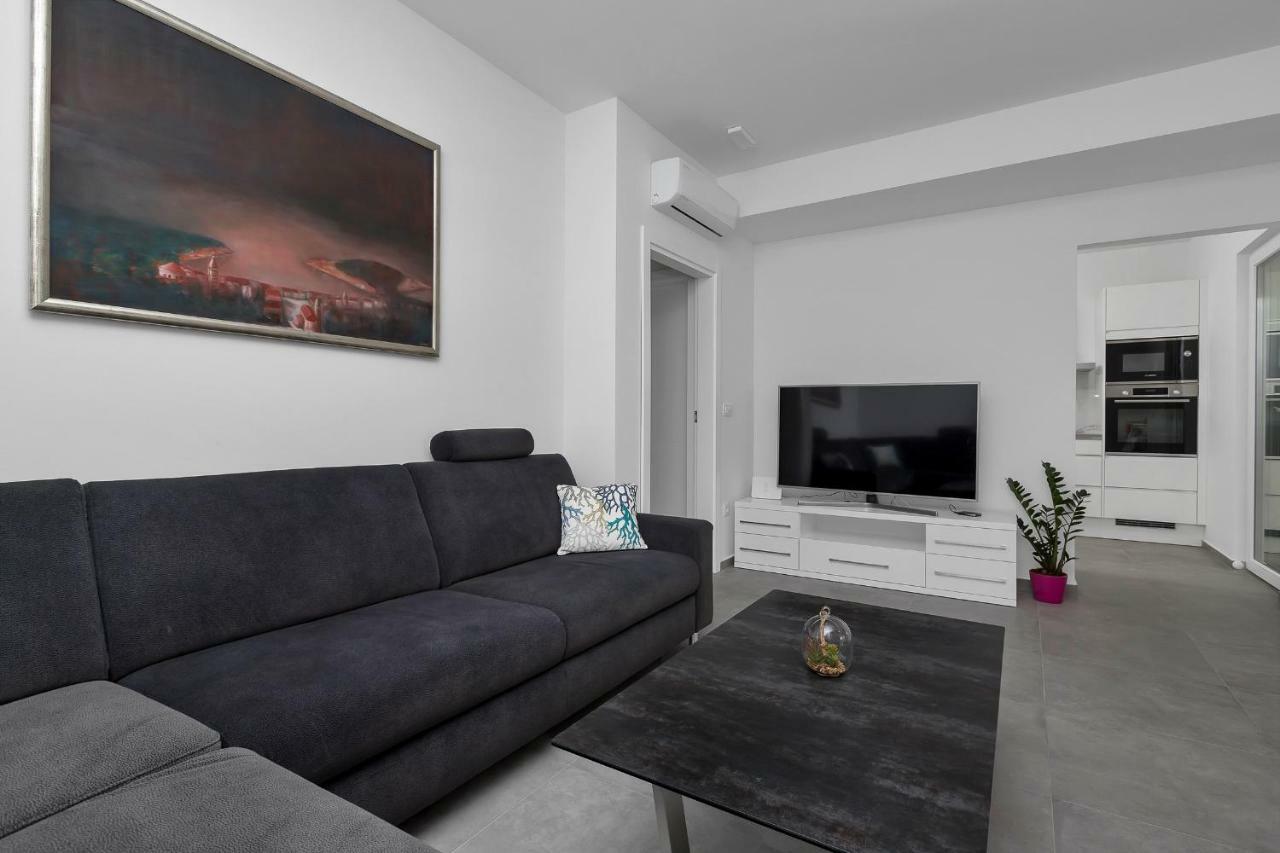 Villa Violet With Salt Water Pool Makarska Ngoại thất bức ảnh